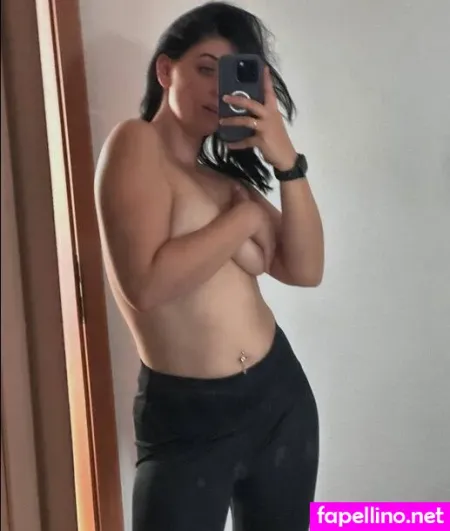 Syrena Scarlett OnlyFans Thumbnail #otNnmPpK9A