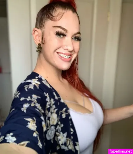 Syrenserene OnlyFans Thumbnail #BJIo2yGxwU