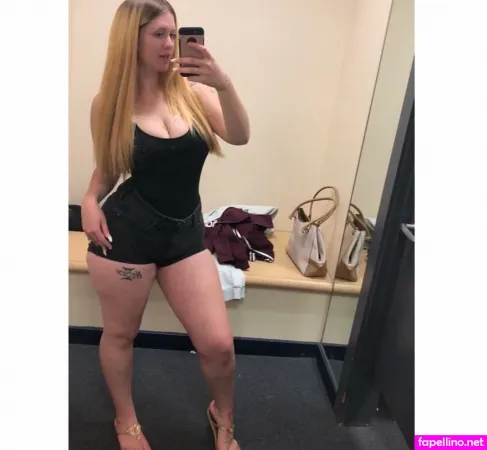 Syrenserene OnlyFans Thumbnail #MKiuV0GF30