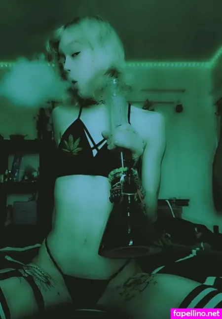 Syrenstxr OnlyFans Thumbnail #Ku3L2WTby9