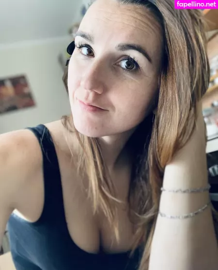 Szandra OnlyFans Thumbnail #p8KGrQWdCo