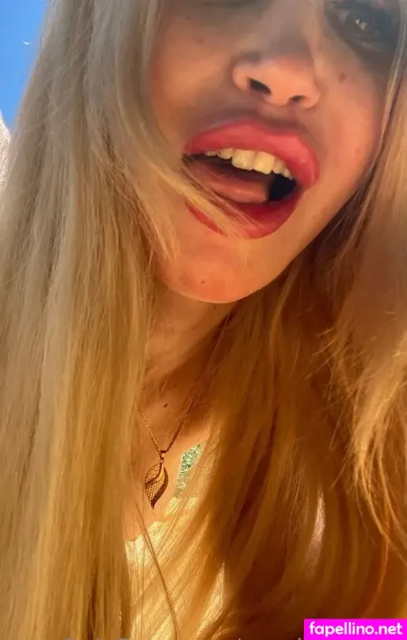 Szexiamanda 1 OnlyFans Thumbnail #YT7LoJYVz6