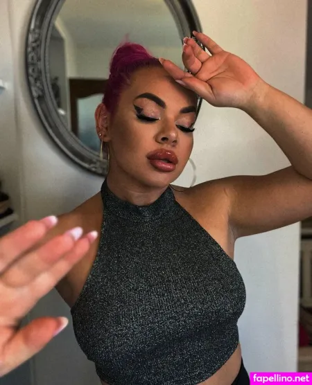 Szidi Lila OnlyFans Thumbnail #c3r7ZXgI8b
