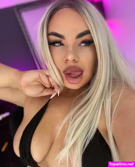 Szidi Lila OnlyFans Thumbnail #uyCKCvYmmd