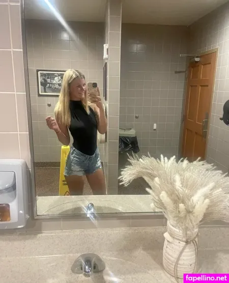 T Babyyyy00 OnlyFans Thumbnail #t3ovFLzOfO