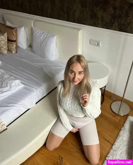 T Emily OnlyFans Thumbnail #u4qy1rfEiq