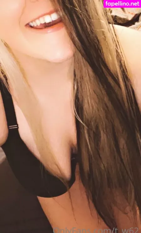 T W62 OnlyFans Thumbnail #gJhzbQEDKj
