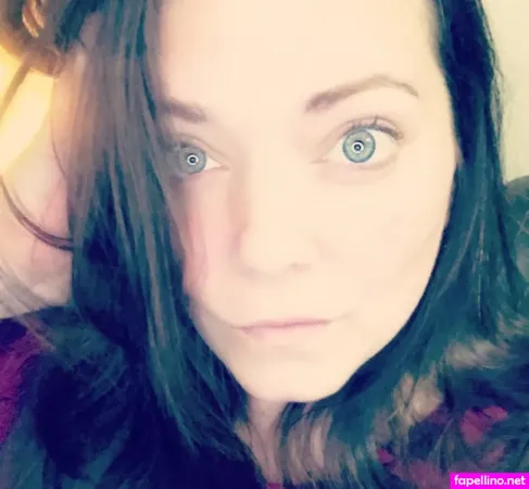 Tabby OnlyFans Thumbnail #771cyUzOT3