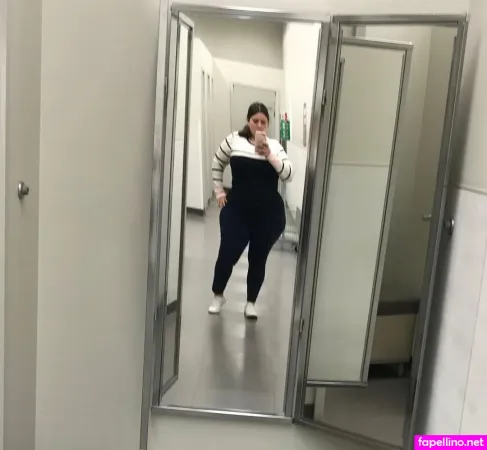 Tabby OnlyFans Thumbnail #wZQVv2PsQW