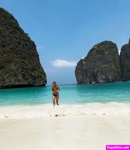 Tabea Querida OnlyFans Thumbnail #LVZEpHtACE