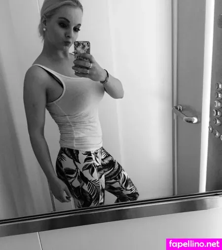 Tabeafevrie OnlyFans Thumbnail #cZpPgE0byw