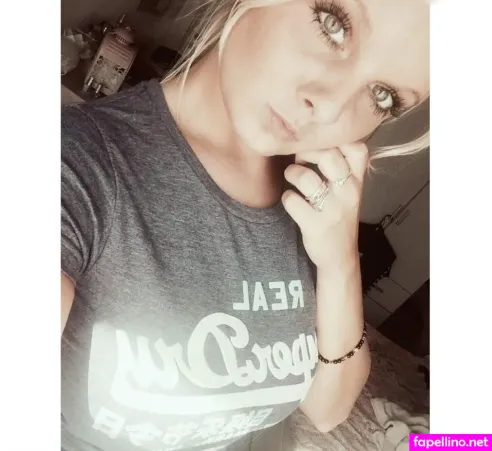 Tabeafevrie OnlyFans Thumbnail #gCUy9OyEnM