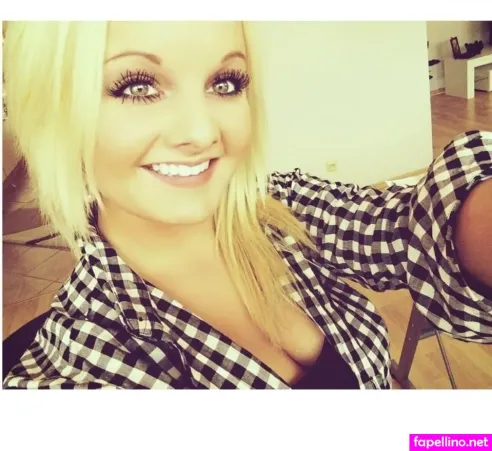 Tabeafevrie OnlyFans Thumbnail #uVdxLpC1UE