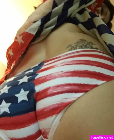 Taboo Mom Natasha OnlyFans Thumbnail #cdF9pUarCt