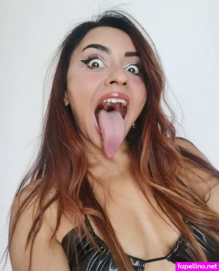 Tabycatxoxo OnlyFans Thumbnail #Kl0jiiEUqy