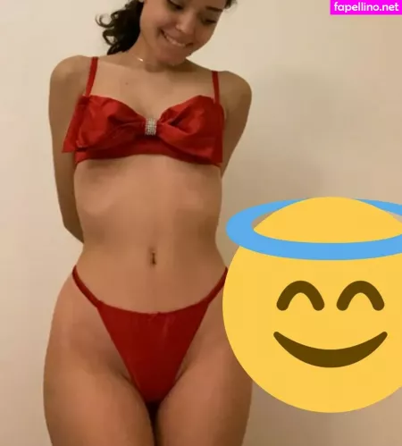 Tais Amanda OnlyFans Thumbnail #CxWbjHYPmL