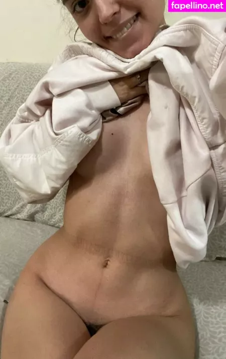 Tais Amanda OnlyFans Thumbnail #UotcqAWkuP