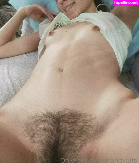 Tais Amanda OnlyFans Thumbnail #XHgrIoVxAa