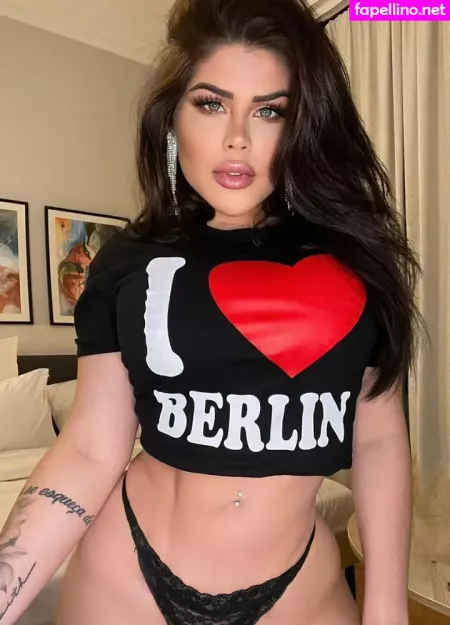 Tais Lambertini OnlyFans Thumbnail #6nD3OuKzSZ