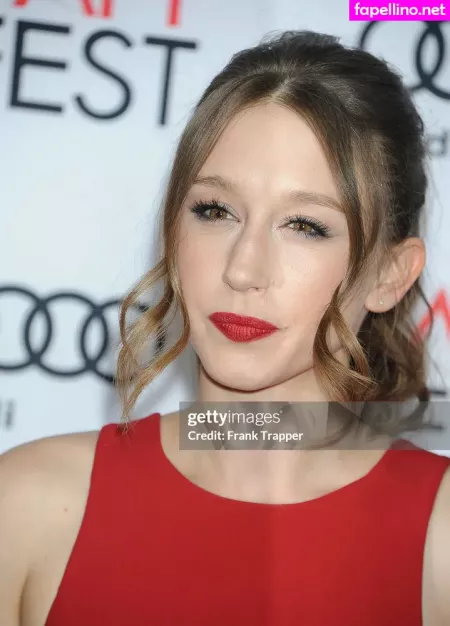 Taissa Farmiga OnlyFans Thumbnail #1wbEhOV2ih