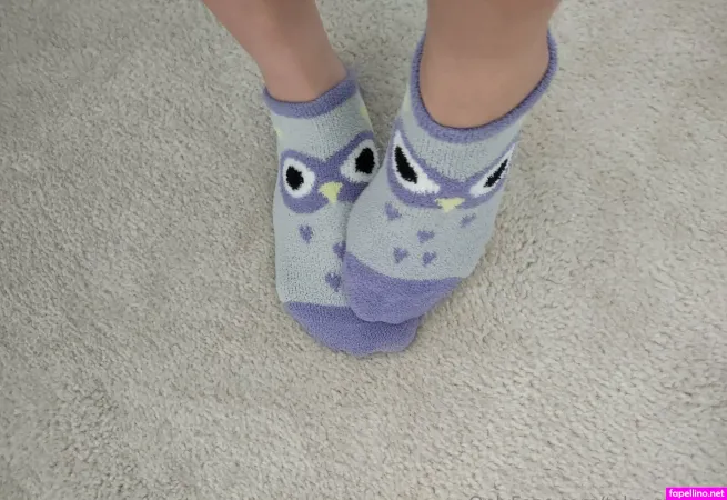 Take My Feet OnlyFans Thumbnail #gns2JNEAH2