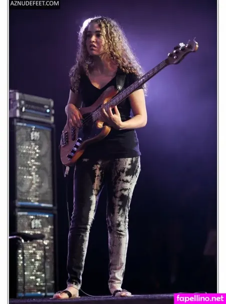 Tal Wilkenfeld OnlyFans Thumbnail #Vj2dwlrMpQ
