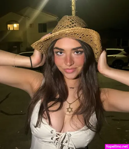 Talia Goldberg OnlyFans Thumbnail #FKT86HG3HB