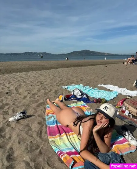 Talia Goldberg OnlyFans Thumbnail #UHyvDdF4hr
