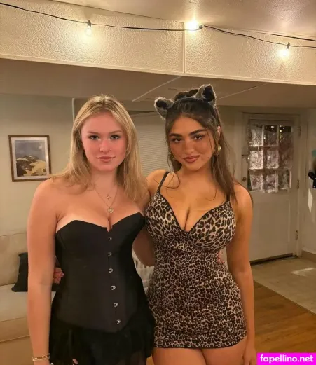 Talia Goldberg OnlyFans Thumbnail #fexU3l90Ms