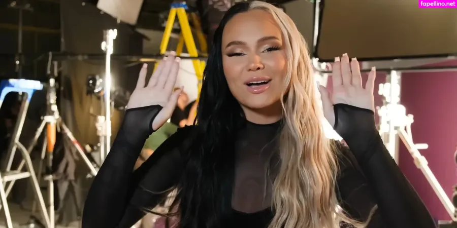Talia Mar OnlyFans Thumbnail #d3HwmgEziz