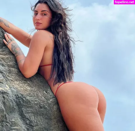 Talia Pissiali OnlyFans Thumbnail #2jNk6VONXu