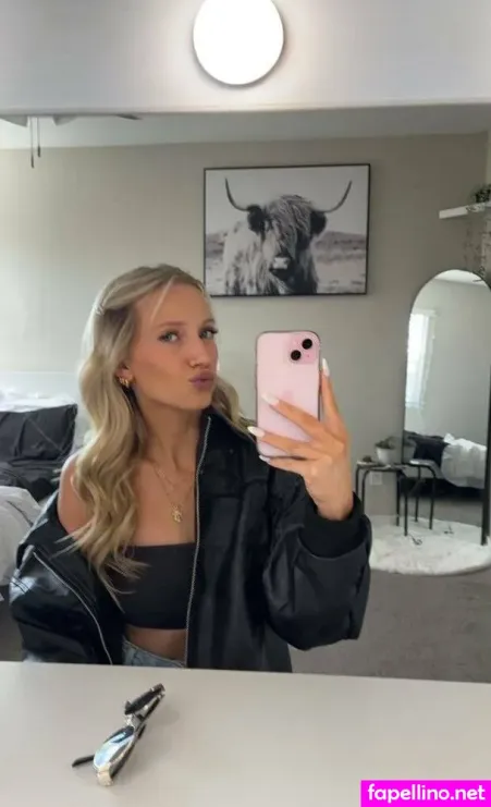 Taliaa B OnlyFans Thumbnail #TBXLwm7YYJ