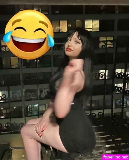Talkfastellie OnlyFans Thumbnail #CgehYKEVJc