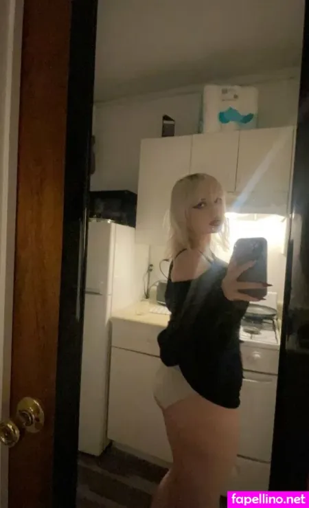 Talkfastellie OnlyFans Thumbnail #D1pSjma0yo