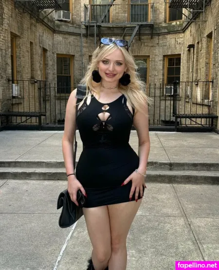 Talkfastellie OnlyFans Thumbnail #NfIqjvbpEj
