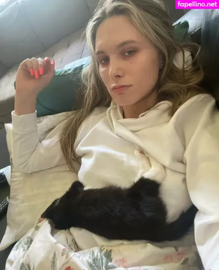 Talking Trouble OnlyFans Thumbnail #NSNUKNpIk6