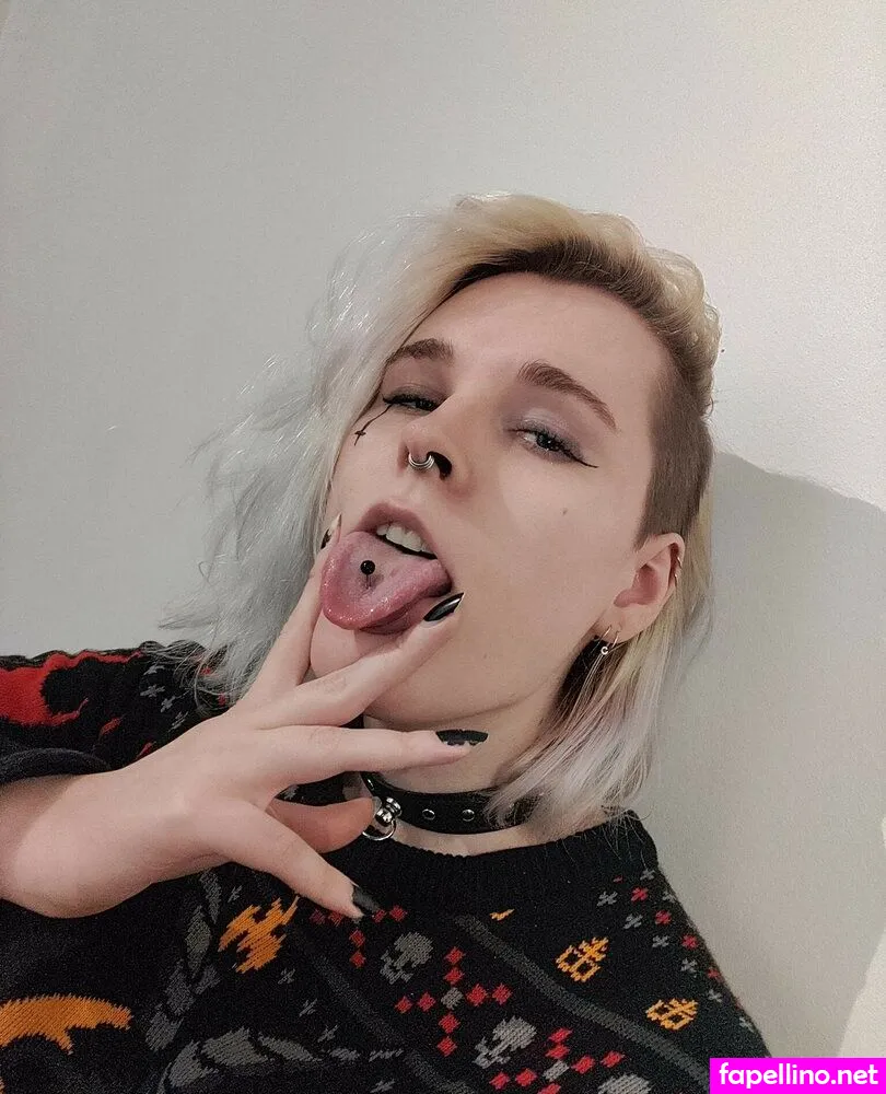 Rouge_Goth, blood_bite Nude Leaked OnlyFans Photo #GWM3H8LJv8