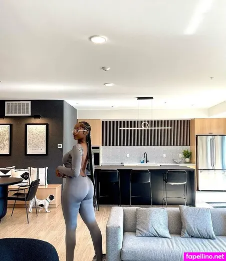 Tallfolk OnlyFans Thumbnail #pDhHLoX6gK