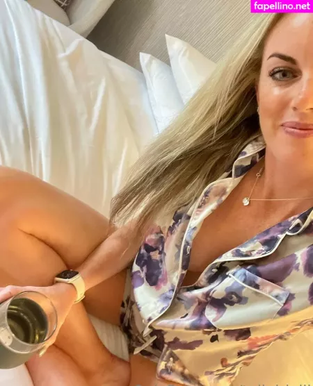 Tallgirlalli OnlyFans Thumbnail #QCl8ZfPIDk