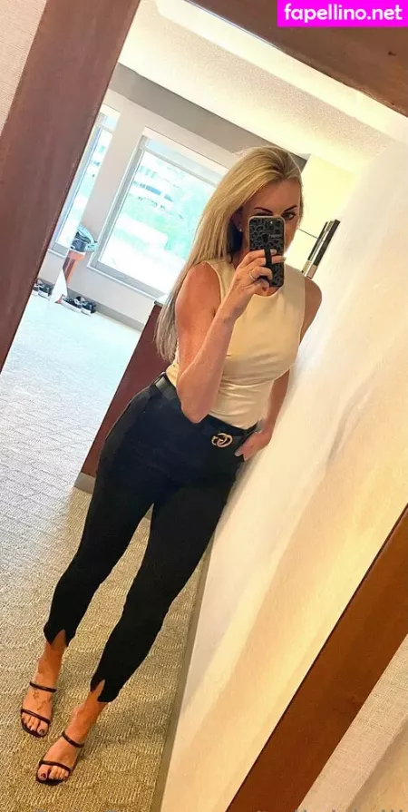 Tallgirlalli OnlyFans Thumbnail #Qn629V0yv3
