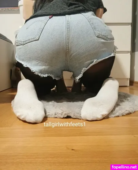 Tallgirlwithfeets OnlyFans Thumbnail #8UHPWJXyBc