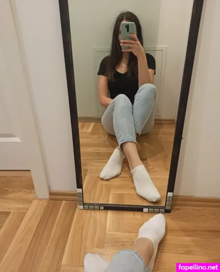 Tallgirlwithfeets OnlyFans Thumbnail #8jS6nlexWc