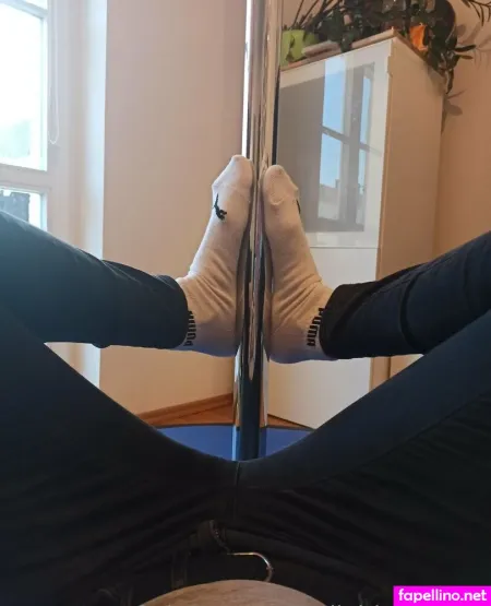 Tallgirlwithfeets OnlyFans Thumbnail #VP5u2tqLDz