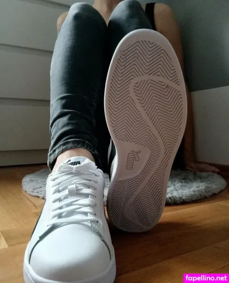 Tallgirlwithfeets OnlyFans Thumbnail #ZAQYoLCmUS