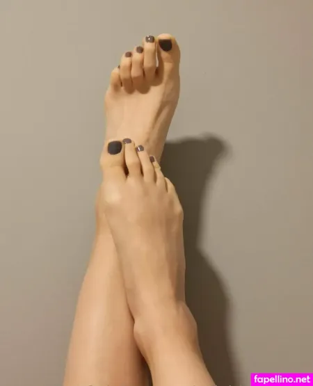 Tallgirlwithfeets OnlyFans Thumbnail #lm5HO2qcLu