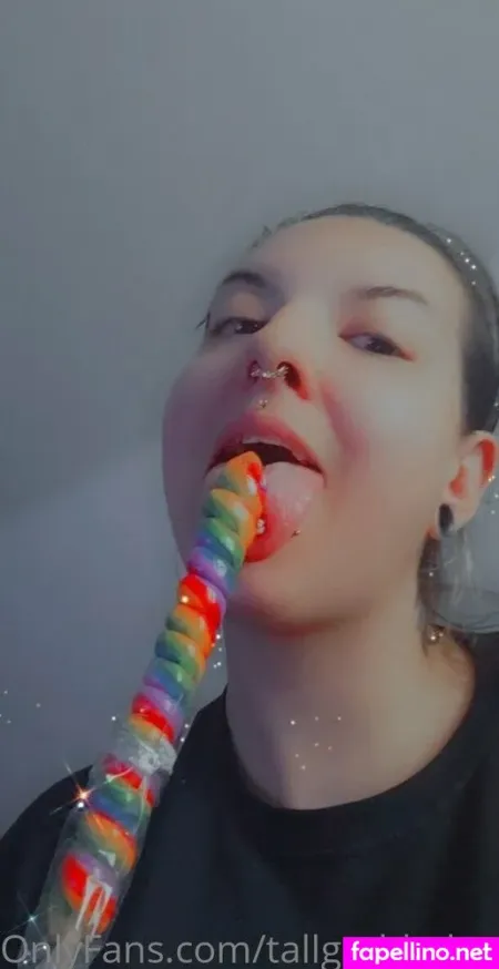 Tallgothbabe14 OnlyFans Thumbnail #dKmsEj2Szv