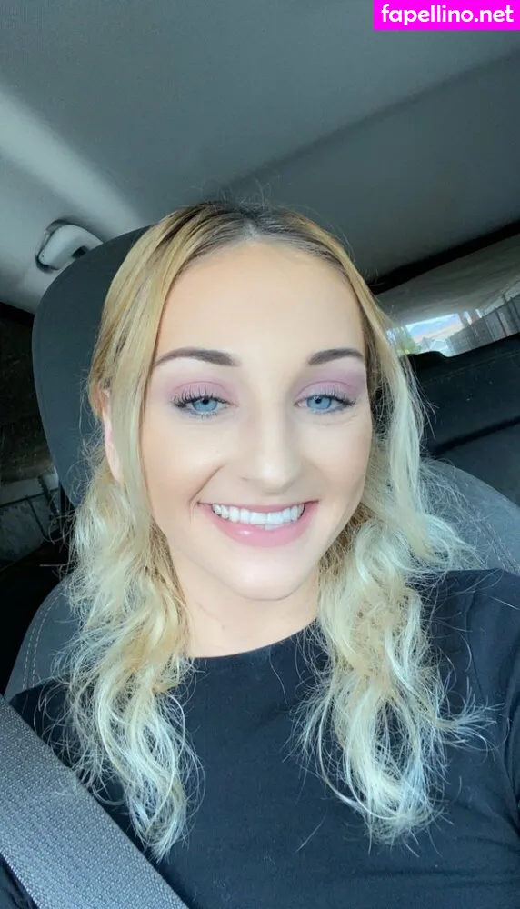 tallielorain, tallielorainofficial_ Nude Leaked OnlyFans Photo #KixEUErTkI