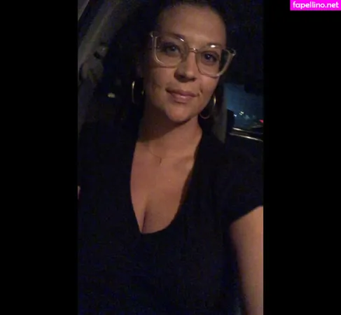 Tallnerdywoman OnlyFans Thumbnail #3lQ2F8cDJ2