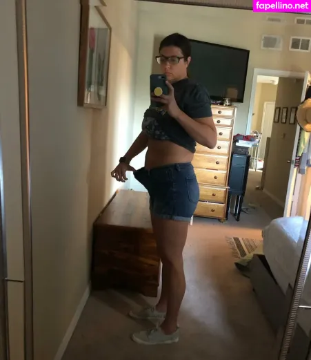 Tallnerdywoman OnlyFans Thumbnail #9qONcTUrz9