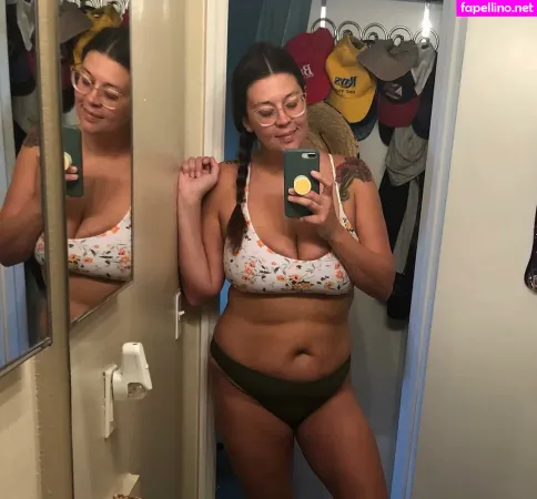 Tallnerdywoman OnlyFans Thumbnail #OT3axs373z